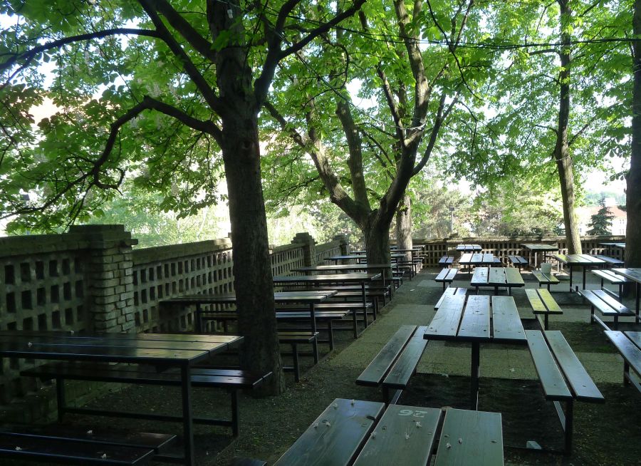 Biergarten Na Květnici, Prag 4 - Tschechien Online