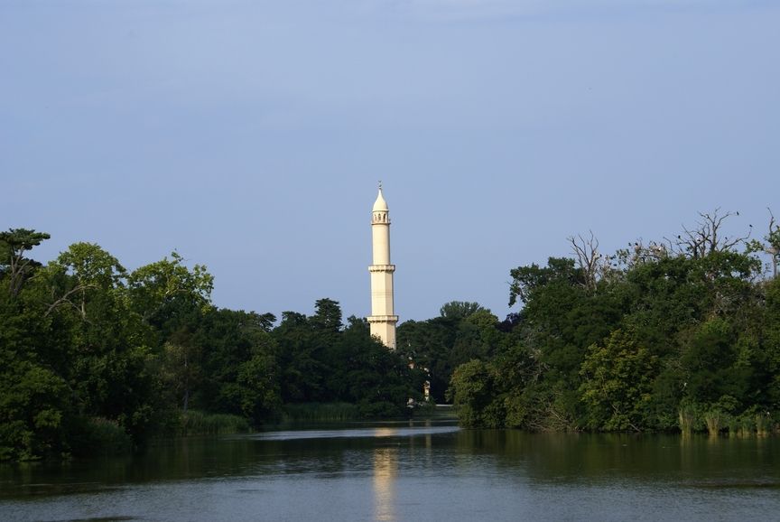 Minarett im Schlosspark des Schlosses Lednice