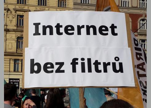 Demo am 23.03.2019 in Prag: „Internet ohne Filter“