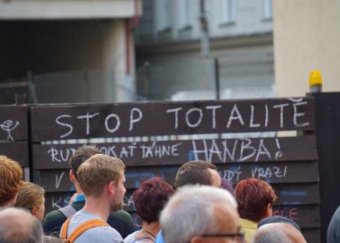 Die Angst vor einem Wiedererstarken des Totalitarismus in Tschechien ist groß. Foto: K. Kountouroyanis