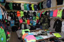 Razzia auf dem Dragon Bazar: Verstecktes Warenlager