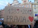Vor 30 Jahren war die "Sanfte Revolution". "Wahrheit und Liebe" steht unter den Jahreszahlen. Vor 30 Jahren war die "Sanfte Revolution". "Wahrheit und Liebe" steht unter den Jahreszahlen.