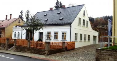 Porsche-Geburtshaus in seiner heutigen Gestalt