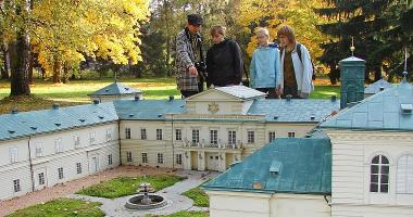 Schloss Königswart (Modell im Park Boheminium)