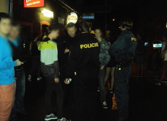 Gesetze für erwachsene und minderjährige