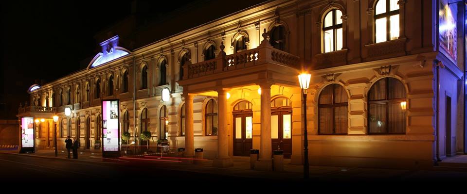 "Die Fledermaus" im Prager Musiktheater Karlín